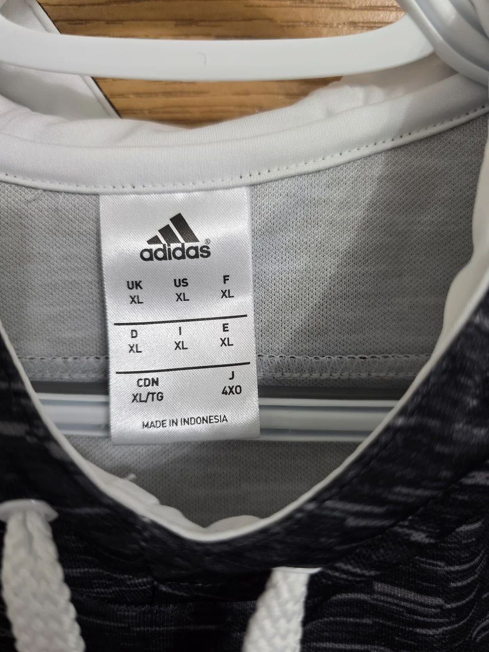 adidas athletic pullover